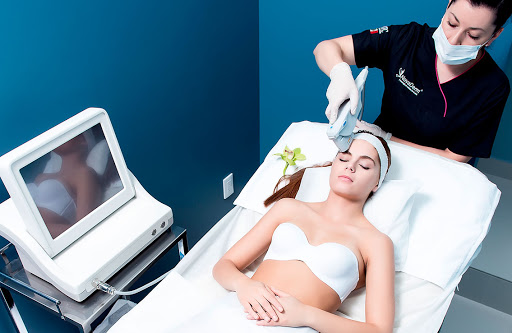 Clinica NovaDerm, Tecnología al cuidado de tu piel.