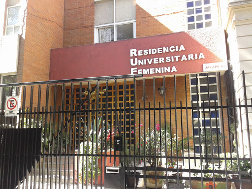 Residencia Universitaria Femenina