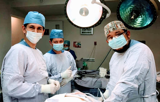Dr. Gustavo Alain Flores Rangel. Cirujano / Cirugía