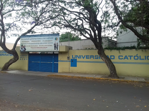 Universidad Católica Lumen Gentium Plantel Xochimilco