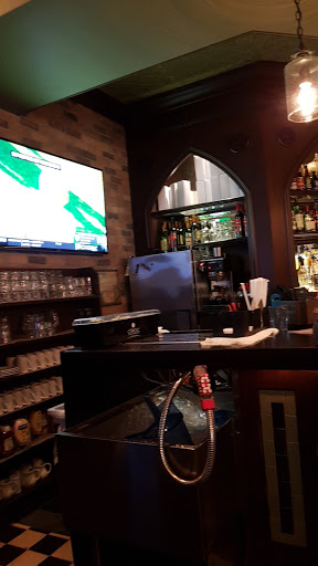 The Clover Irish Pub