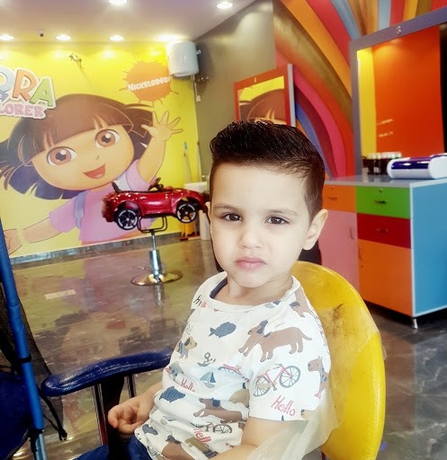 حلاق اطفال قصص براعم(غرناطة) kids barbershop , hair cut