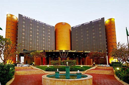 فندق قصر الرياض مكارم