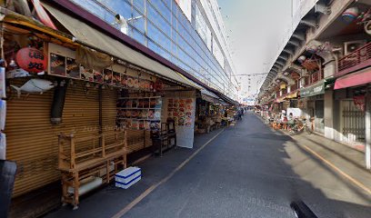 本山カバン店プラザ店