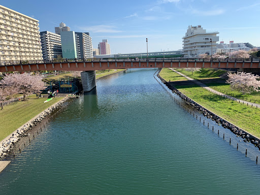 江戸川カヌークラブ艇庫