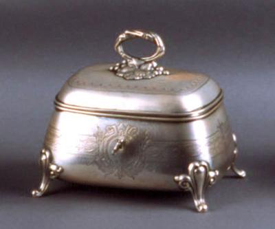 CUKIERNICA Z KLUCZYKIEM, OK. 1890