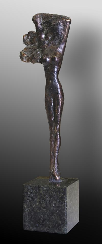 AKT, 2010