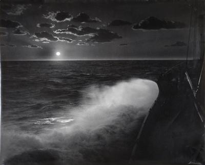OCEAN SPOKOJNY, 1963