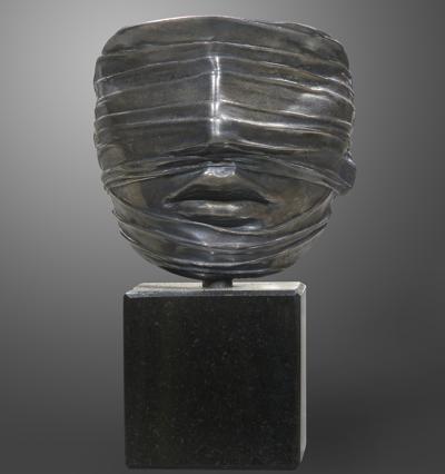 TWARZ ZAWOALOWANA, 1977