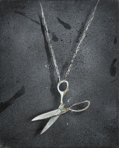 Amulet (Nożyczki), 2010