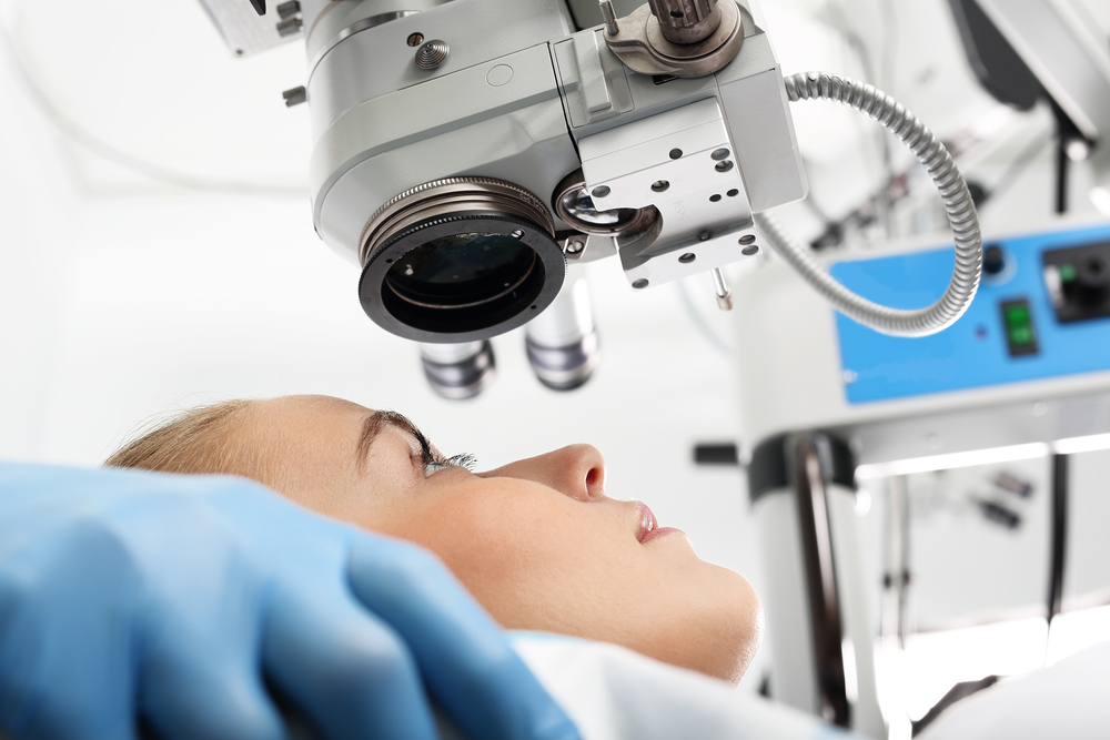 על הסוגים השונים של ניתוחי לייזר בעיניים, ואיך תבחרו את האחד שמתאים לכם