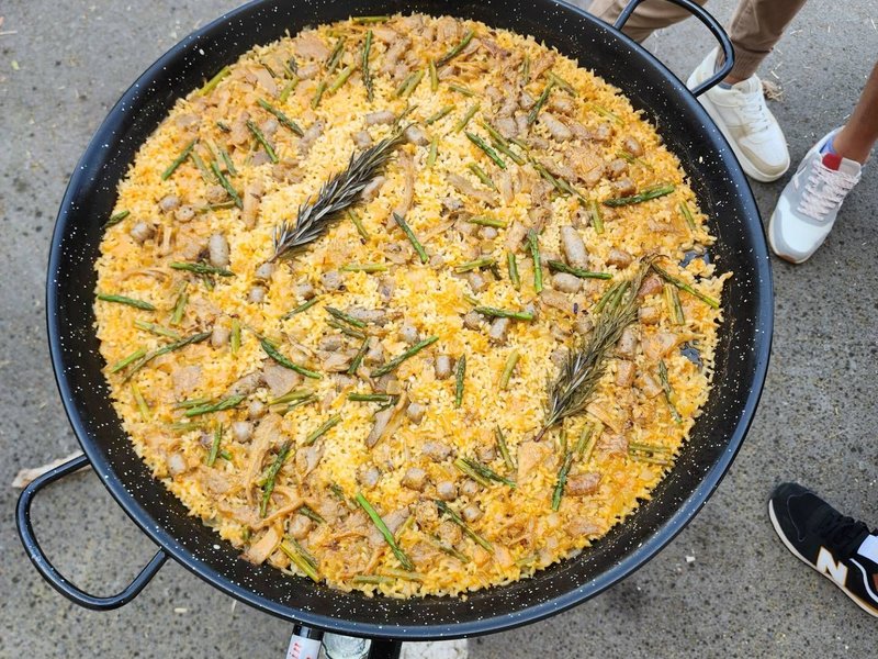 Paella Challenge para grandes equipos en espacios propios en Valencia
