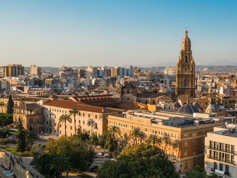 Team building en Murcia: experiencias corporativas para unir y potenciar equipos