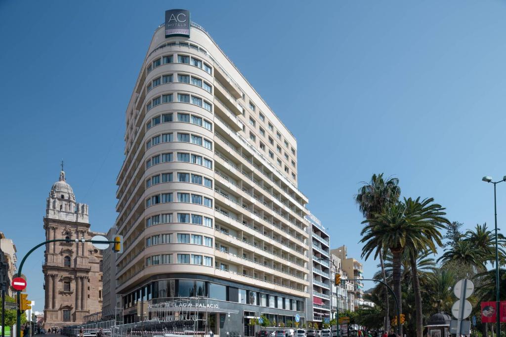 AC Hotel Malaga Palacio - Image 1