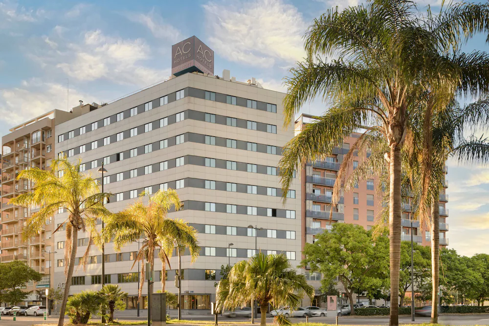 AC Hotel Valencia - Image 1