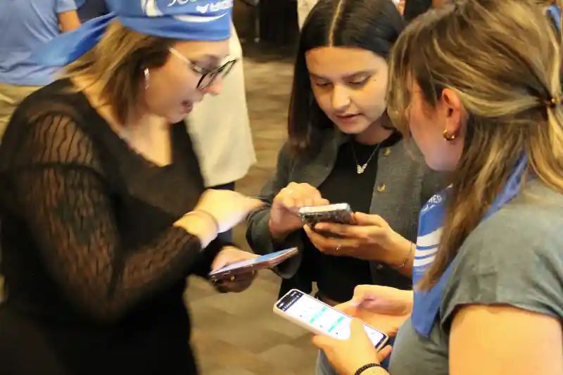 COLLABO