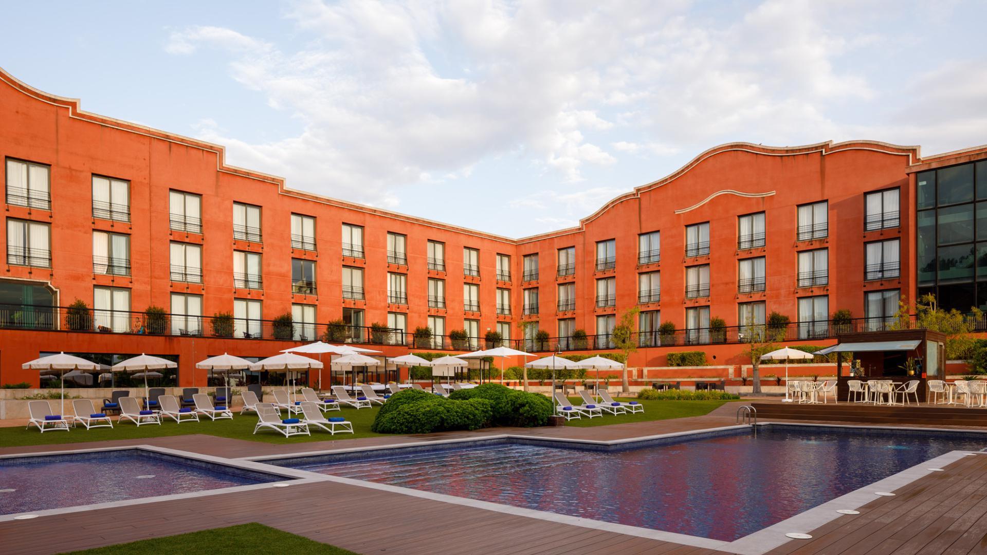Dolce Barcelona ciudad Resort by Wyndham - Image 1