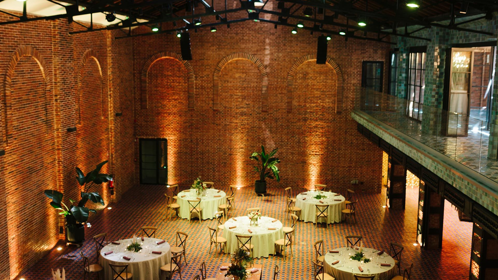 Green Patio - Image 2