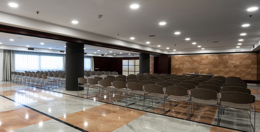 Hotel Catalonia Sabadell - Image 2