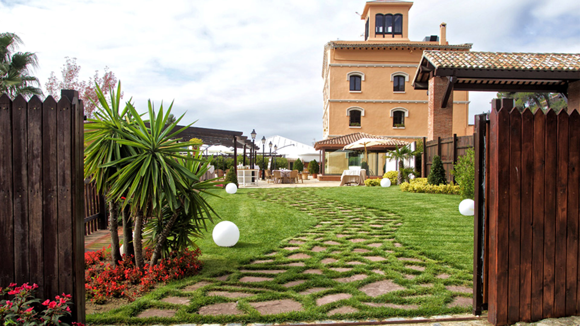 Mas Corts - Image 1