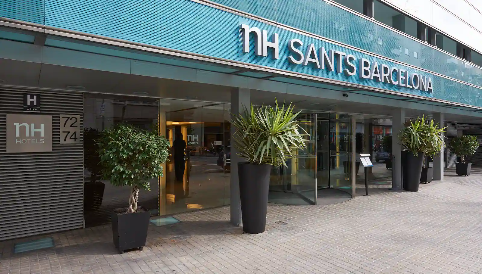 NH Sants - Image 1