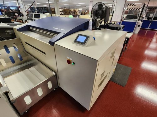 Offer 381633, a SCREEN PT-R 8900 from 2013