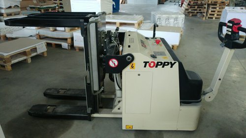 Offer 325940, a DIESSE TOPPY from 2004