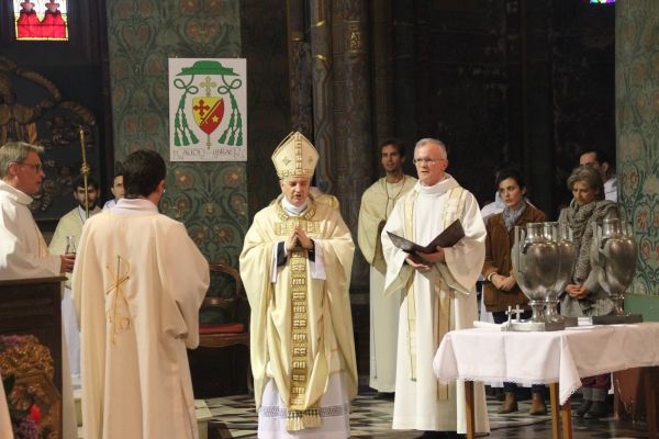 Tous invités à Messe Chrismale le mardi saint 27 mars à 18h à la cathédrale de Bayonne