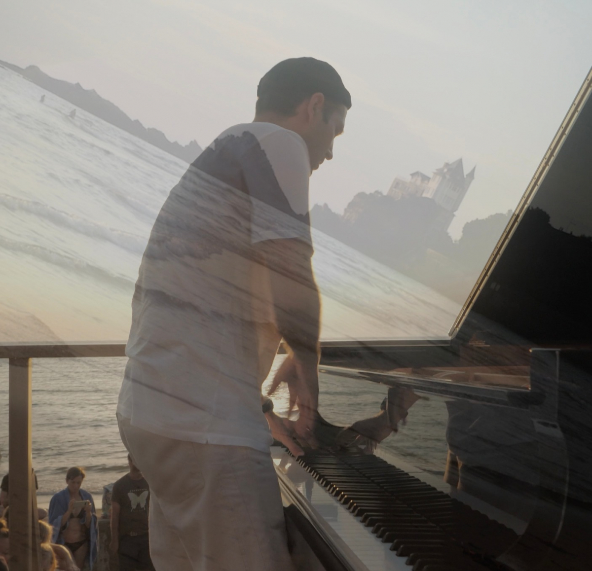 Biarritz : le pianiste Thomas Valverde présente son nouveau disque
