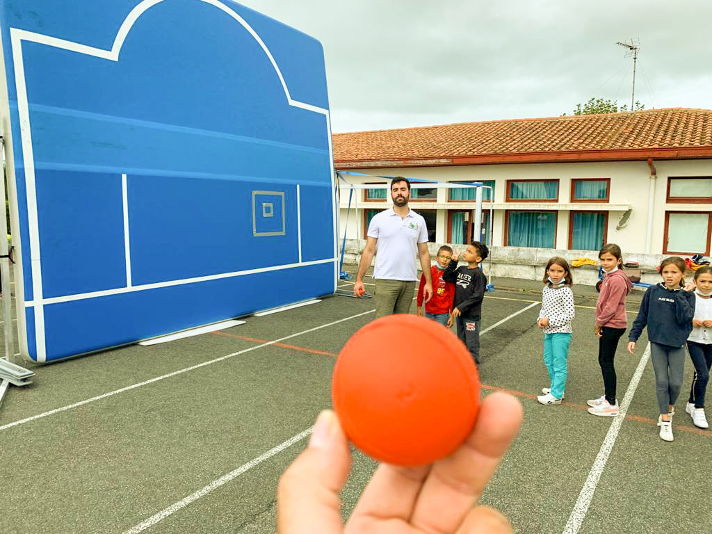 Premières balles Sport Santé Pitchouns