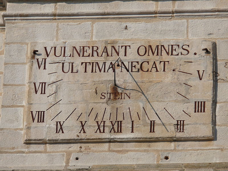 zPoésie2 cadran solaire de l’église Saint-Vincent d’Urrugne.jpg