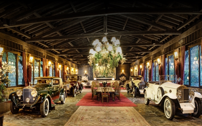 Les Amis du château d'Arcangues : collection de Rolls-Royce et déjeuner dans un club prestigieux