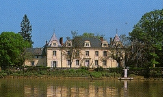 Chateau Roll MONTPELLIER.png