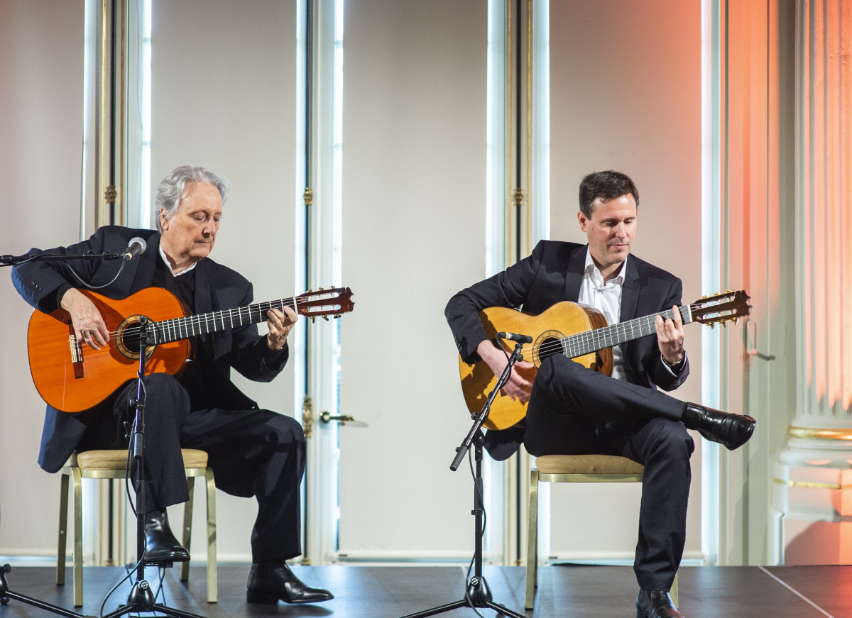 Biarritz : les Sanchez père & fils, un concert émouvant au Palais