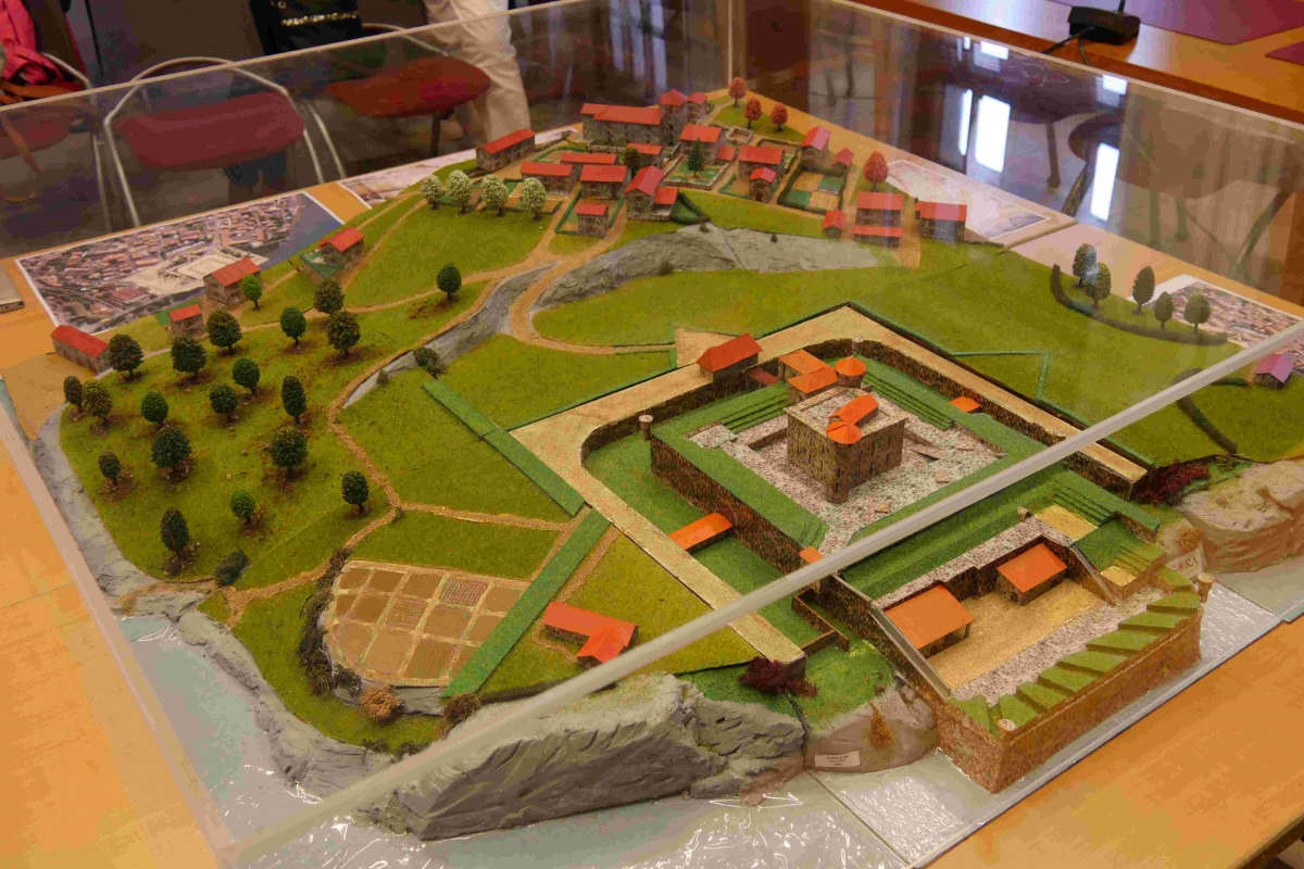 Maquette du vieux fort d'Hendaye.JPG