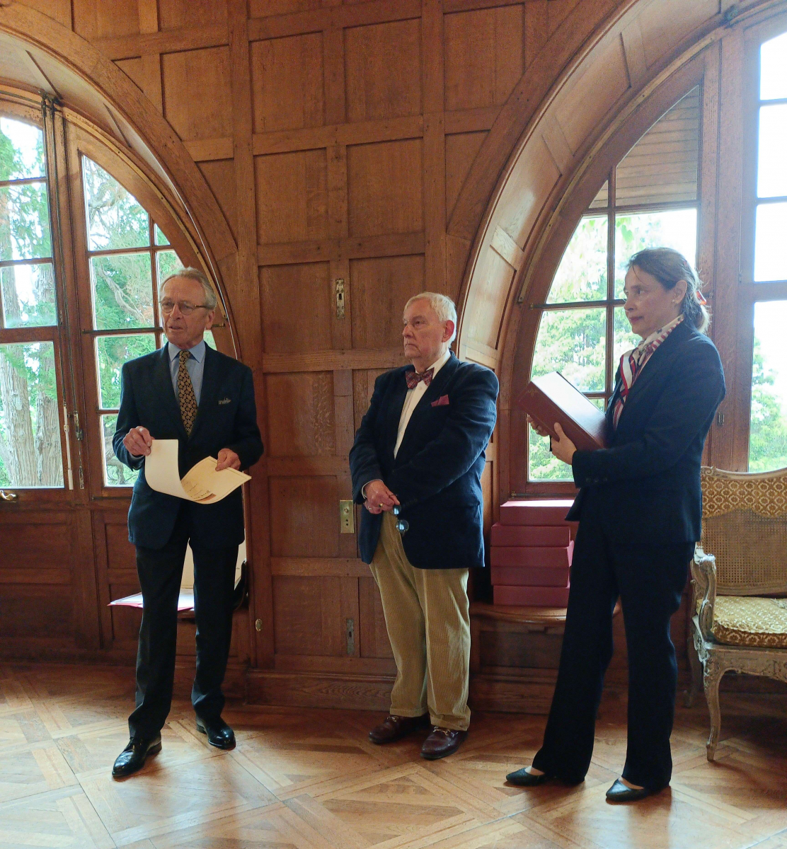Centenaire de Léon Bonnat : Guy Saigne reçoit le Prix des Trois Couronnes pour son œuvre sur le peintre bayonnais
