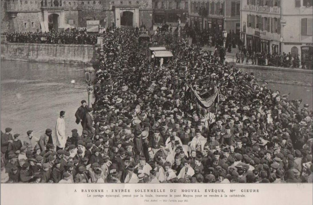 L’arrivée de Mgr Gieure en 1906 à Bayonne .JPEG