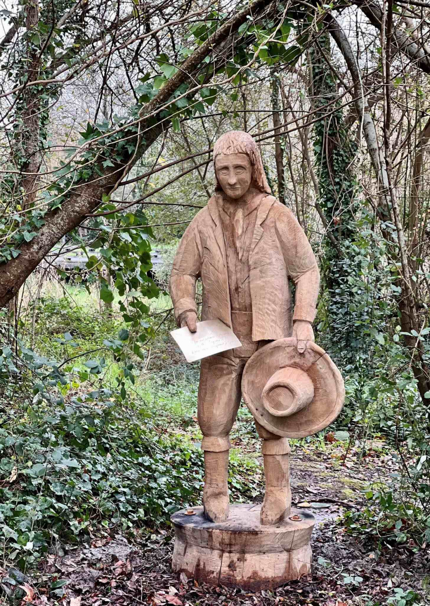 Statue de Kaspar Hauser au parc du Maharin d’Anglet.jpg