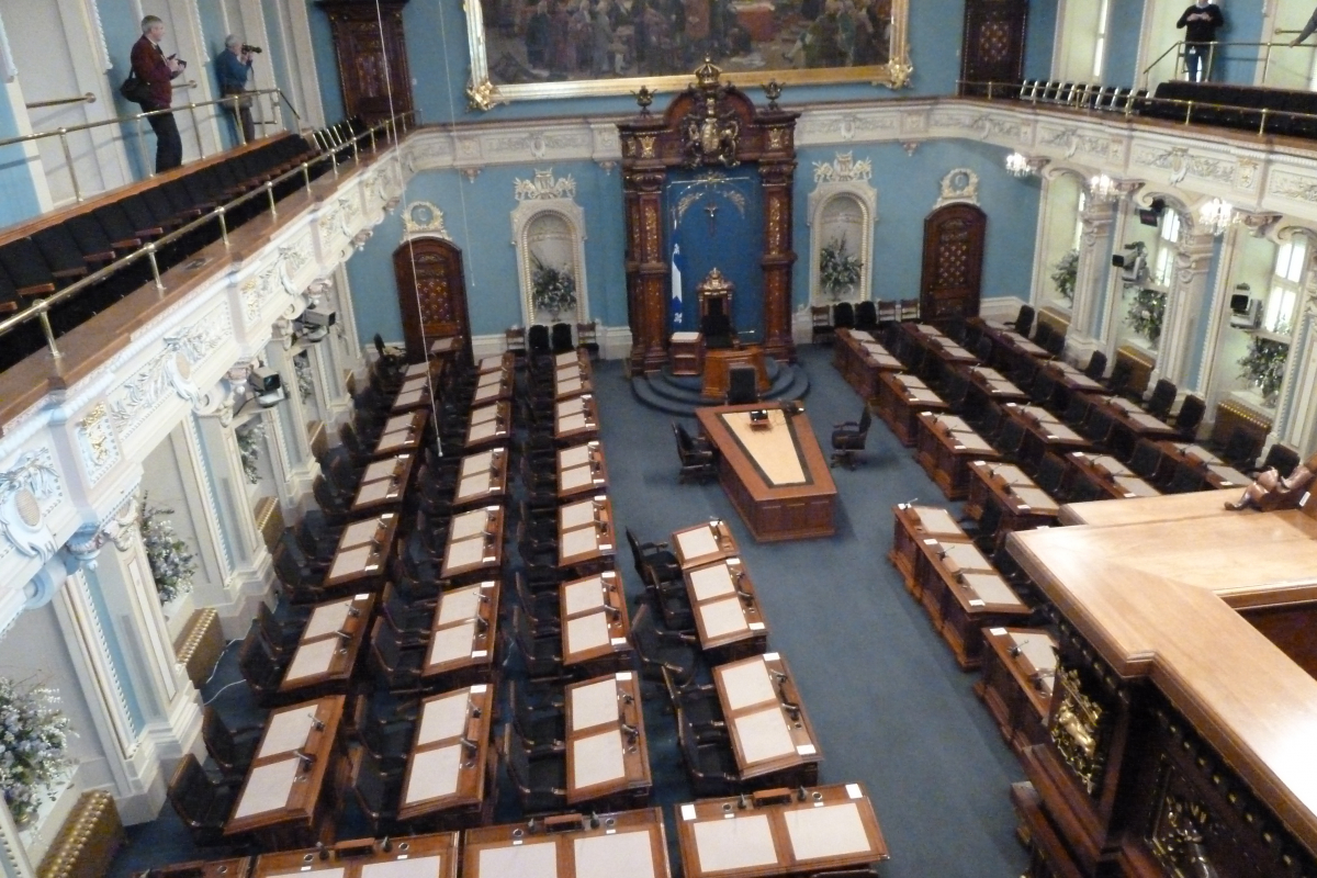 Québec, salle du Parlement.JPG