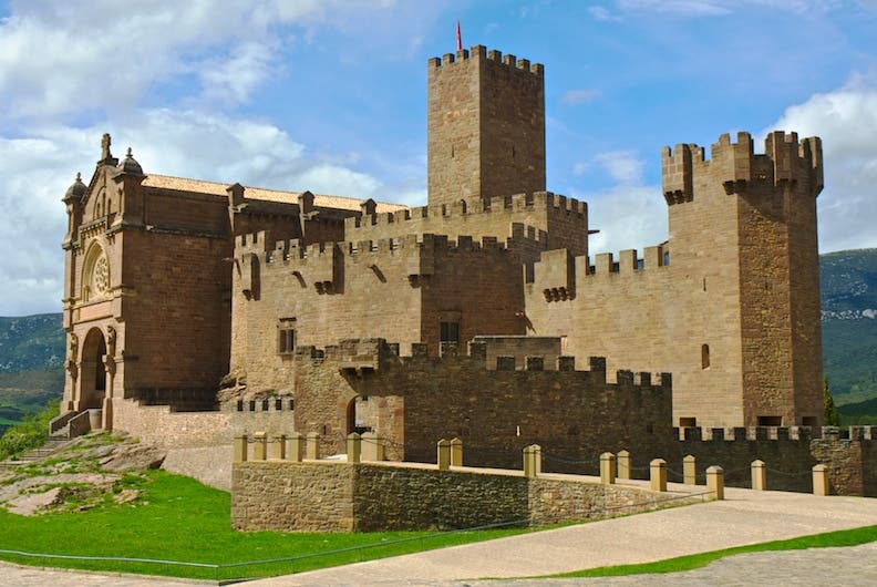 château Javier.jpg