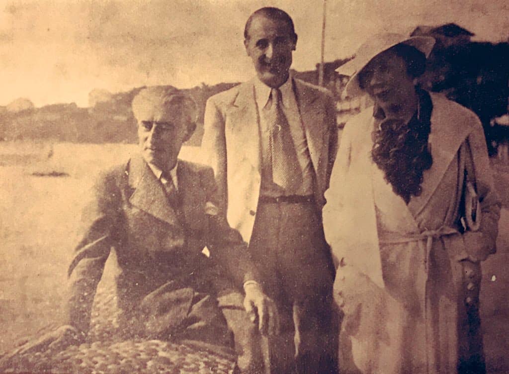 Maurice Ravel, Léon Leyritz et Marguerite Long.jpg