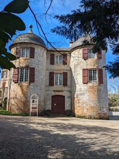 Pavillon d'entrée.jpg