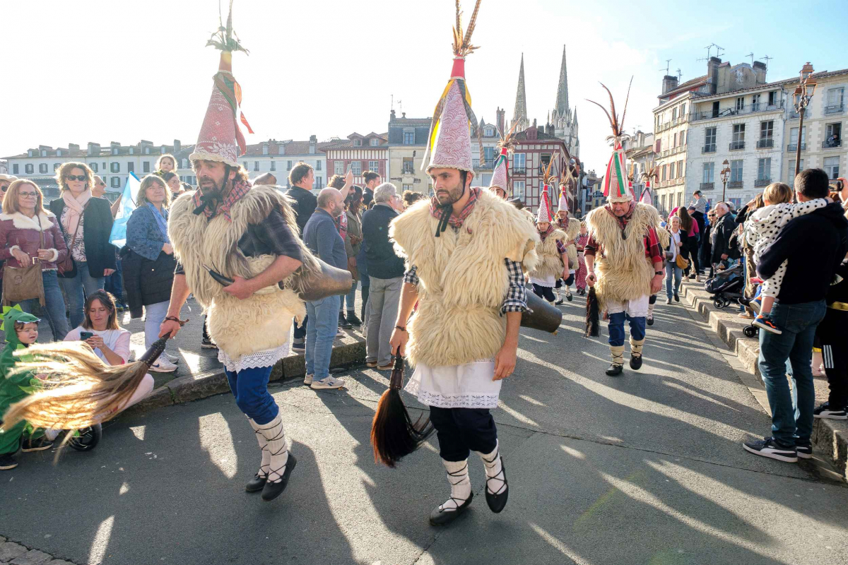 Bayonne célèbre le carnaval avec un défilé le 22 février