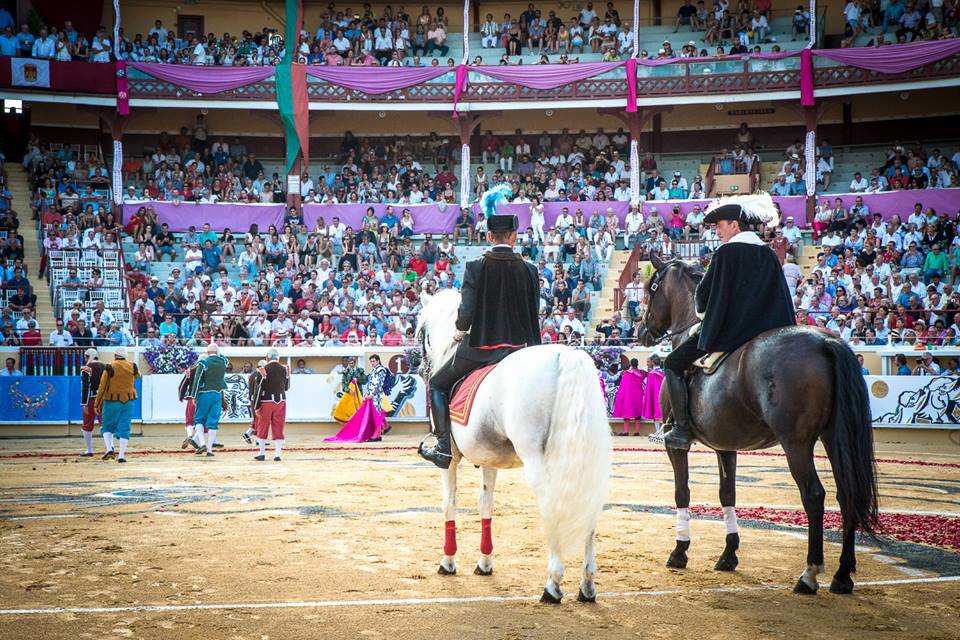 Une corrida goyesca, traditionnelle et innovante !