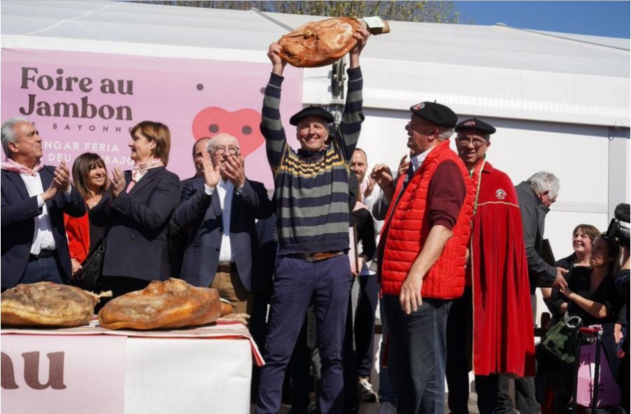 Bayonne : les lauréats du concours du meilleur jambon fermier