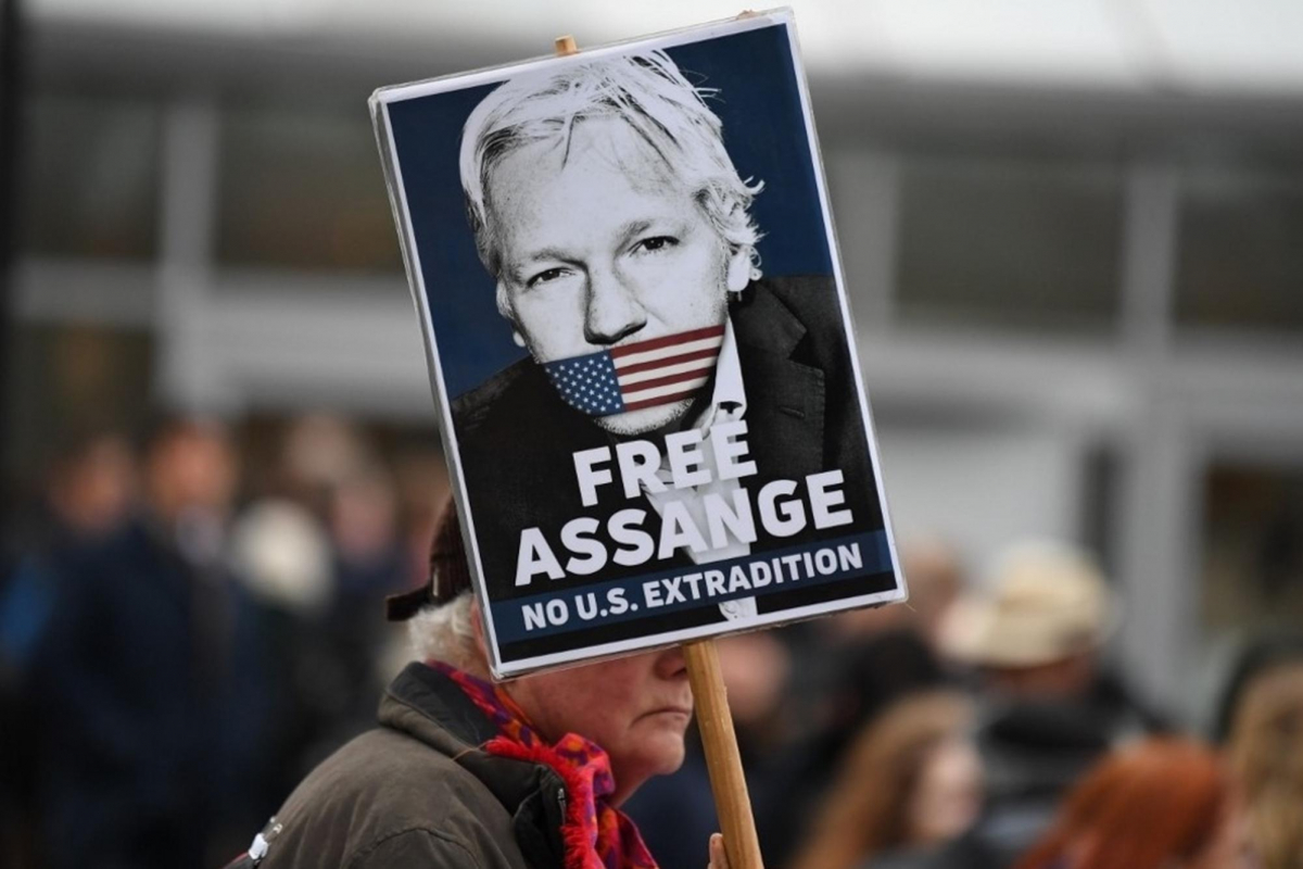 zActu Libérez Assange.jpg