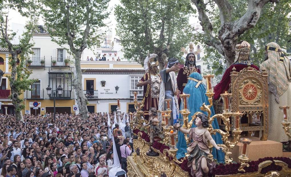 Semana Santa en Sevilla.jpg