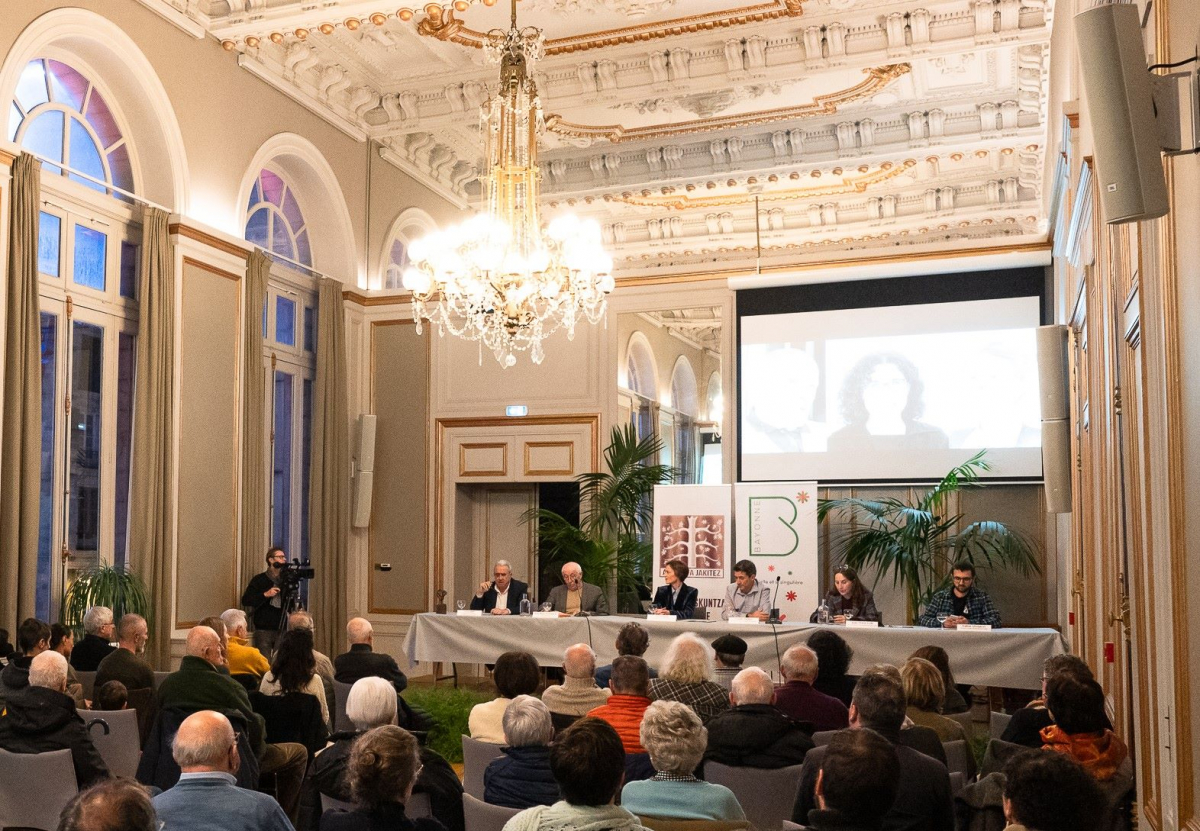 Eusko Ikaskuntza à Bayonne : le 75ème anniversaire de la Journée internationale de la langue basque