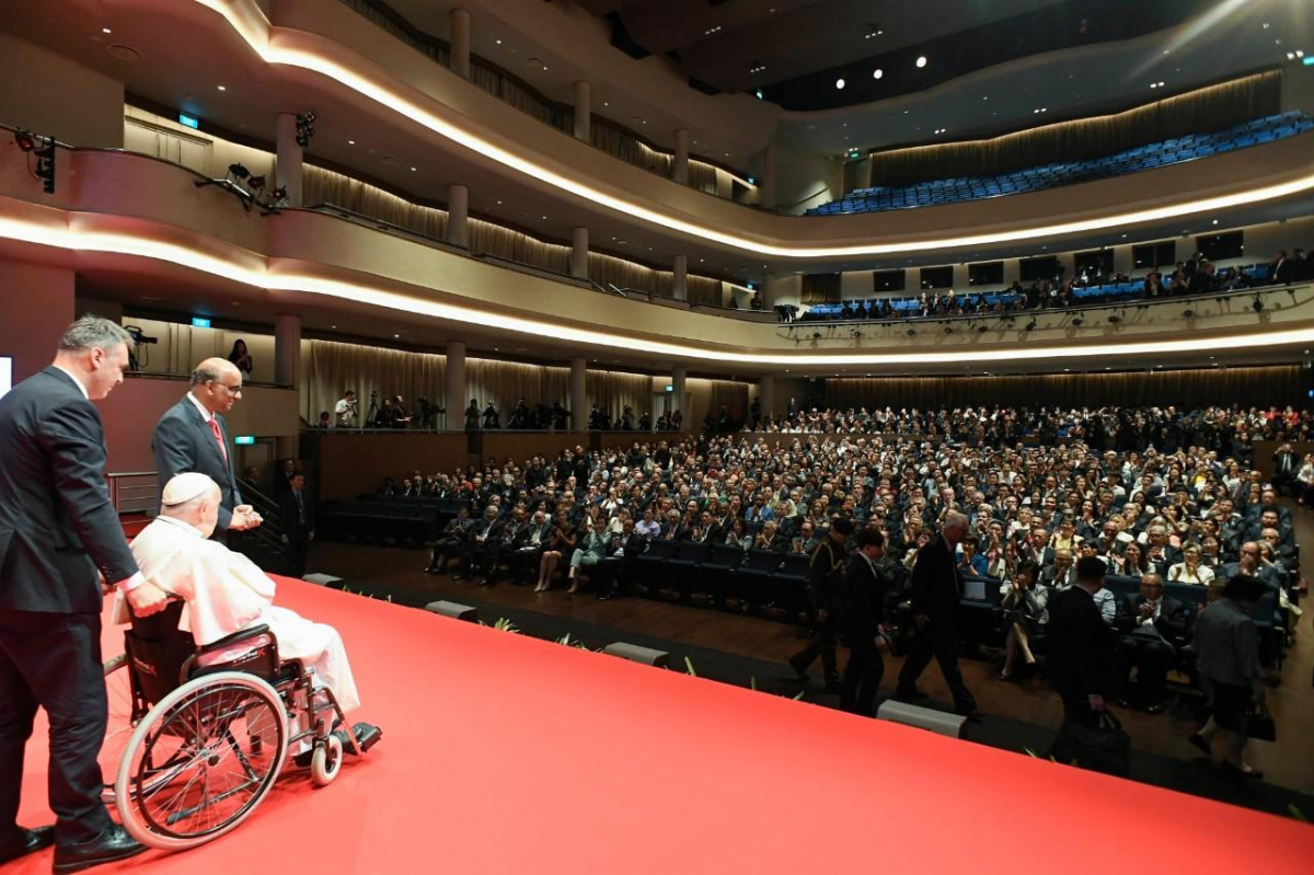 Discours du pape François aux autorités de Singapour.jpg