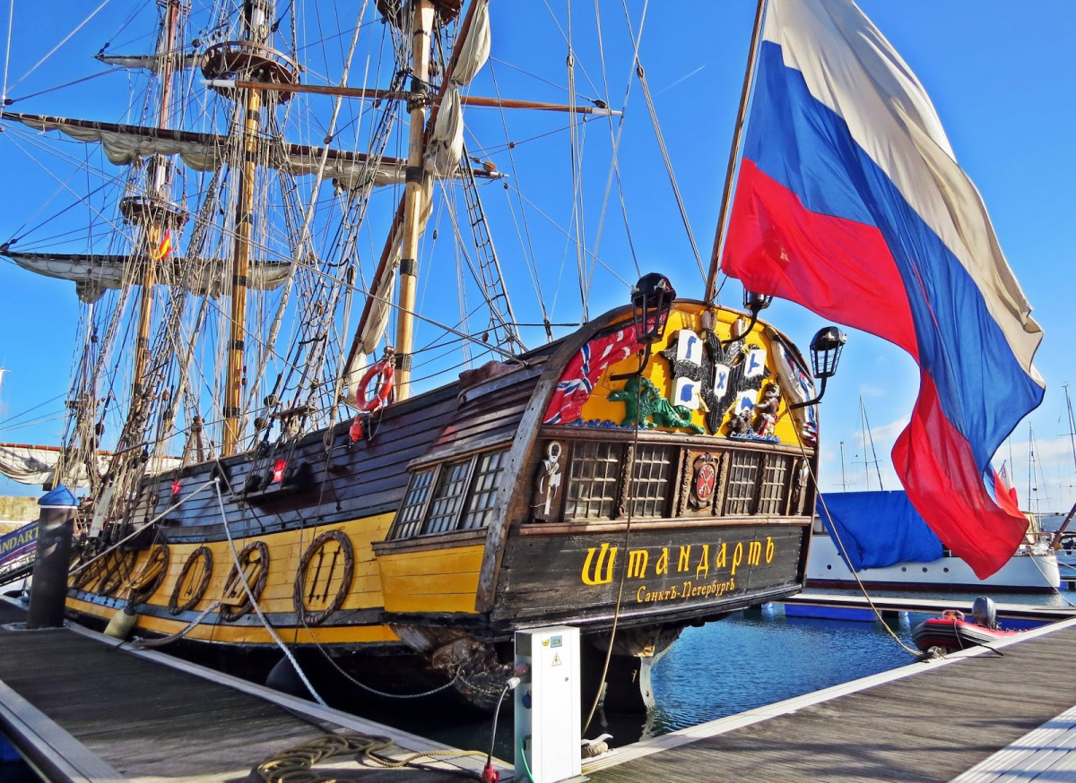 La frégate russe "Shtandart" (XVIIIe siècle) fait escale à Bilbao avant de rallier Bayonne